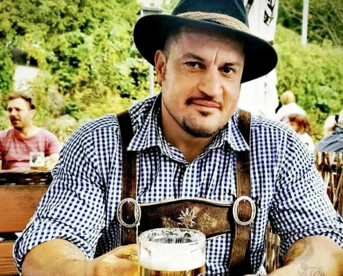 Jáki András, a pilisvörösvári Rotburger bajor stílusú látvány sörfőzde, söröző és sörkert tulajdonosa