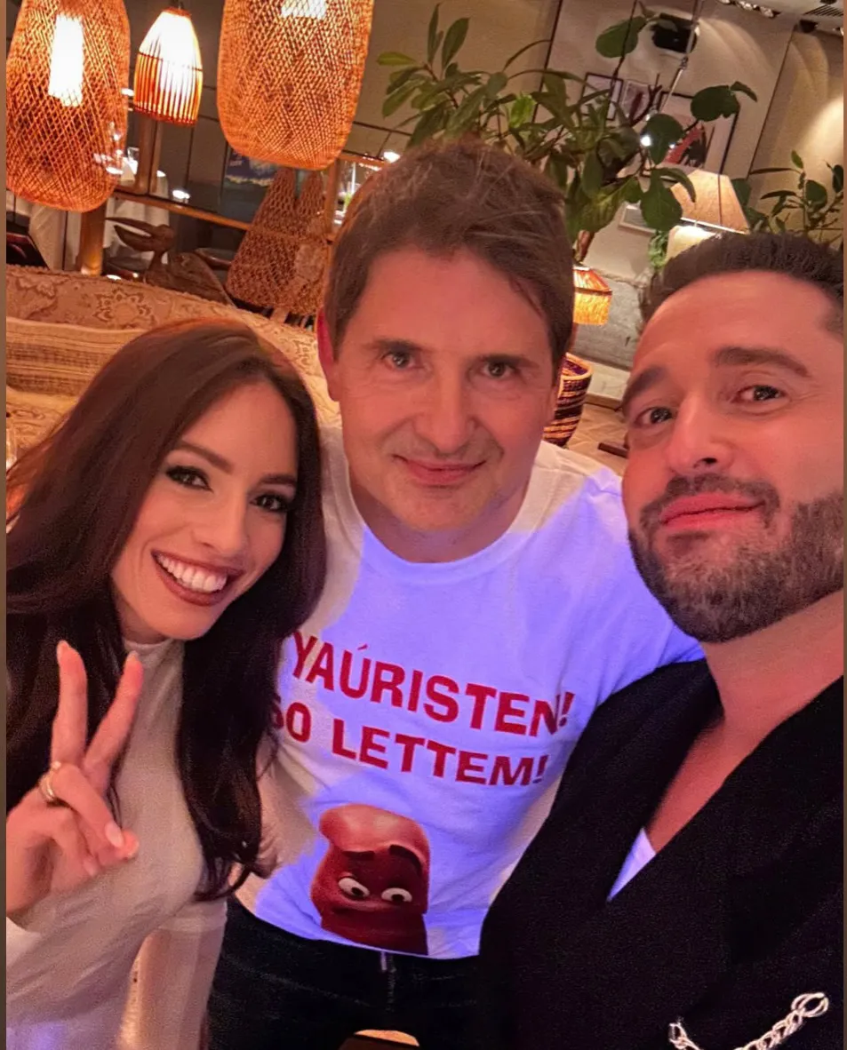 HOT! MAGAZIN CÍMLAP HÉTFŐI FELTÖLTÉS