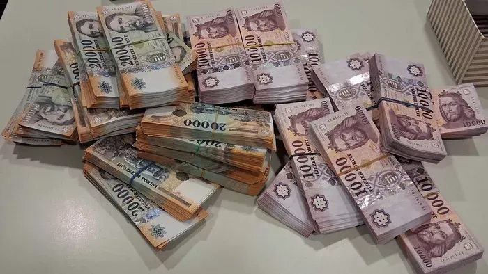 Hegyekben állt a pénz a budapesti kórházmaffiánál – videó
