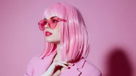 A rózsaszín szemüvegtől a negatív látásmódig – Mitől függ a valóságérzékelésünk?