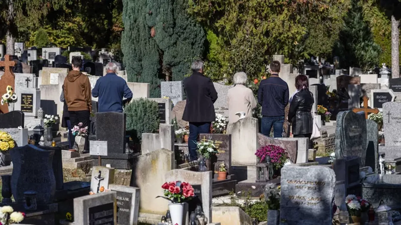 A tömeg vonzza a bajt: ezekre figyeljünk temetőlátogatáskor!