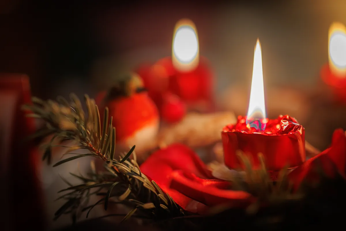 Az ünnepi időszak egyik fő kelléke a gyertya