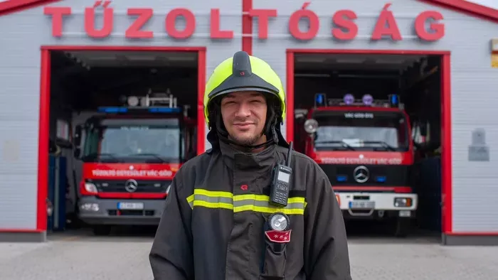 Szerelmi vallomással búcsúzott a hős tűzoltó a műtét előtt