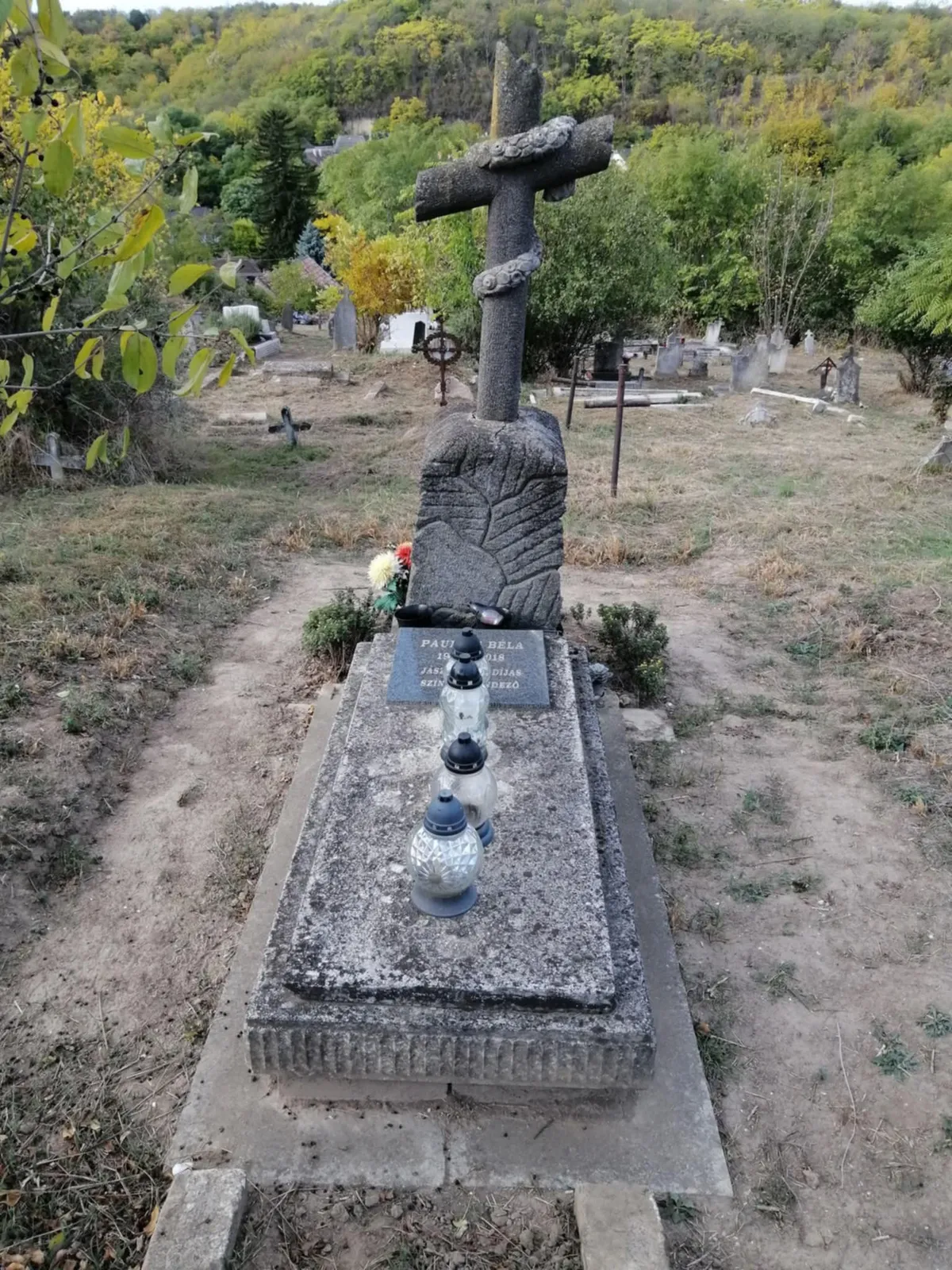Paudits Béla sírja
