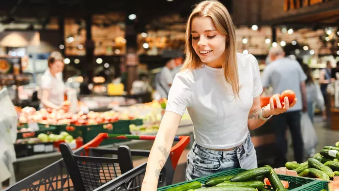 Hogy lesznek nyitva a boltok november 1-jén?