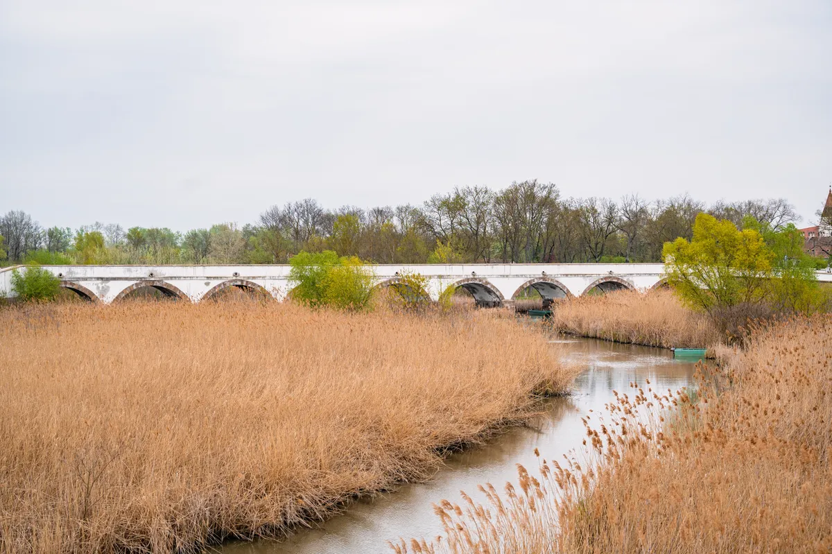 Hortobágy látványossága a Kilenclyukú híd