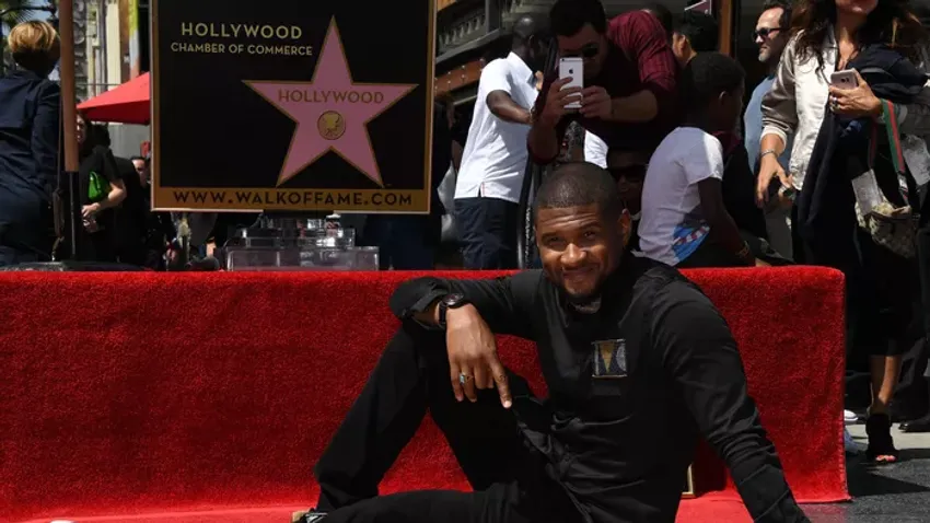 47 éves lett Usher!