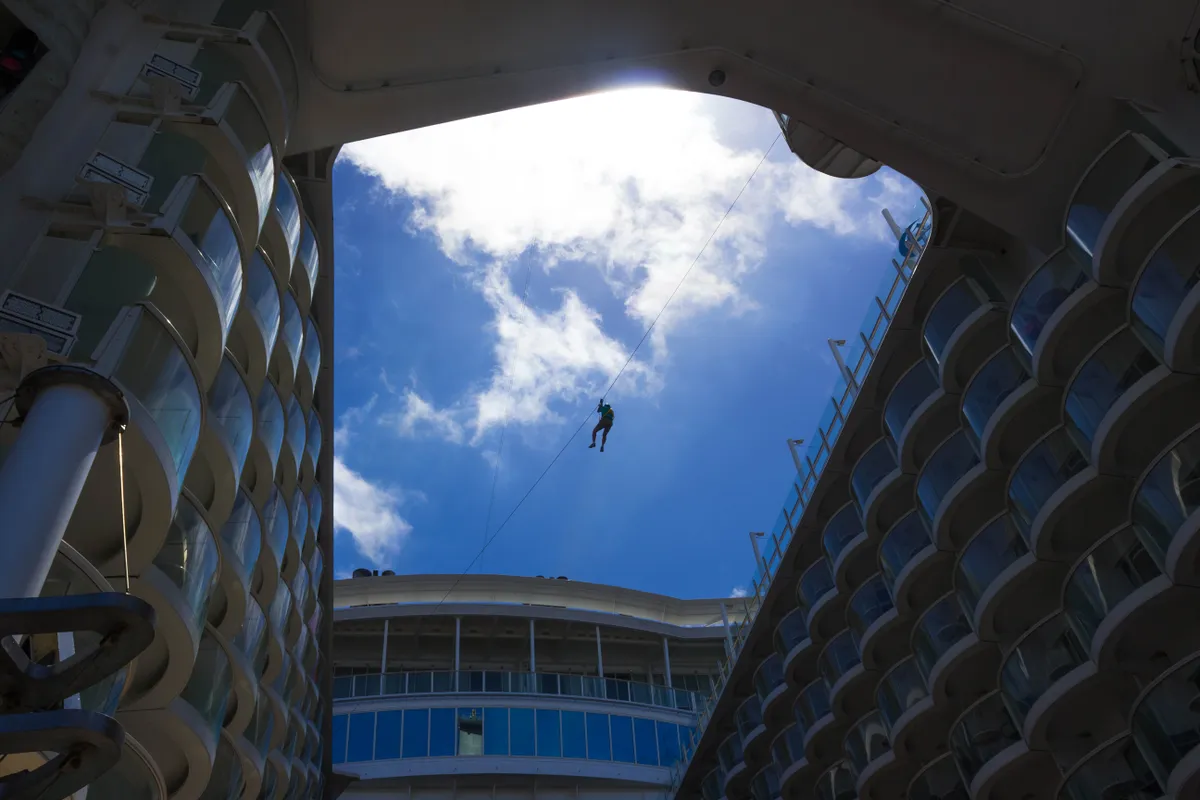 Az extrém élmények között a zip line is szerepel