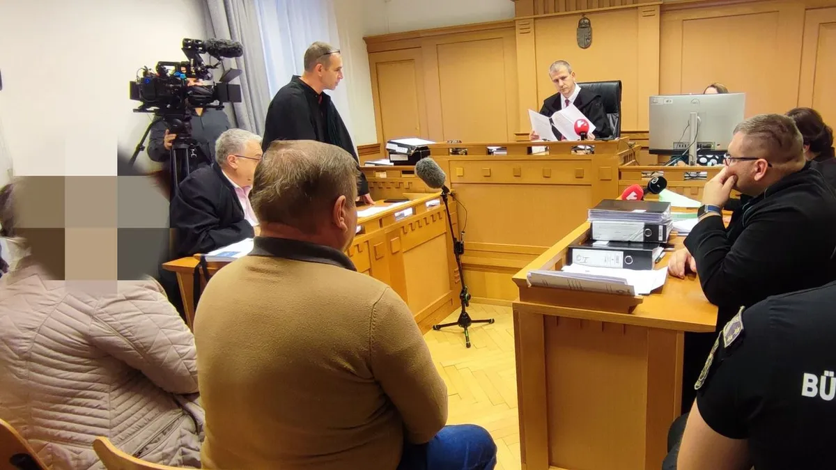 A tárgyalás előtt halt meg a horrorgyilkossággal vádolt piricsei nevelőapa