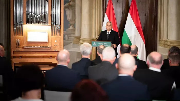 Orbán Viktor: Ez az ő ajánlatuk az országnak