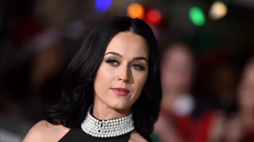 41. Születésnapját ünnepli a gyönyörű énekesnő - Katy Perry 41 éves lett