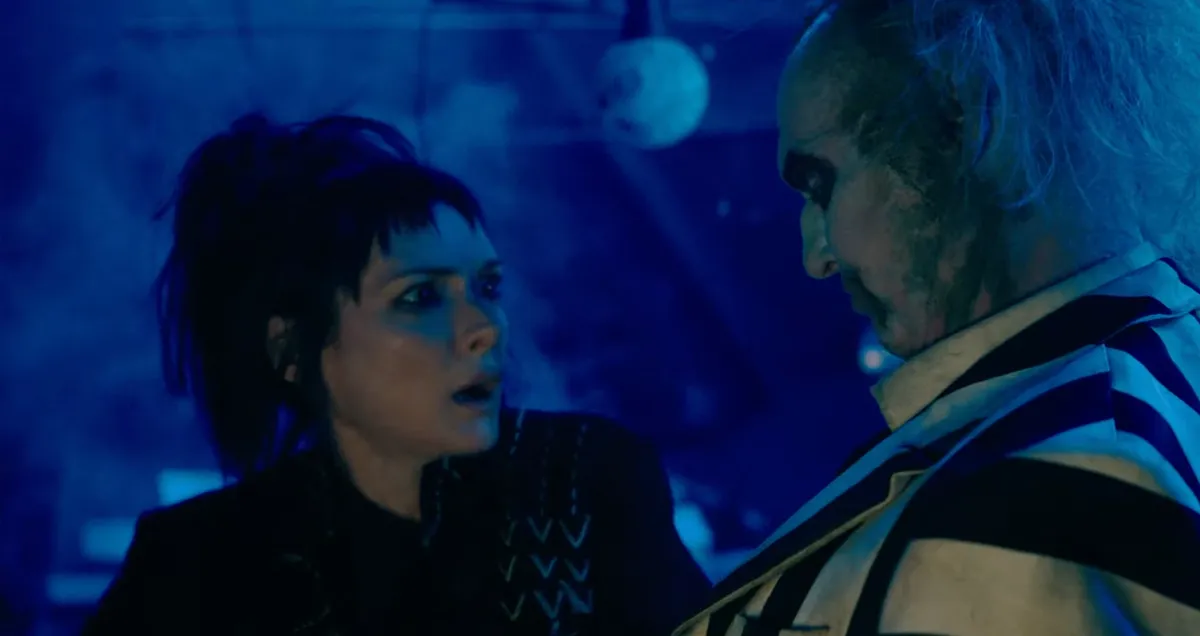 A 2 Beetlejuice filmben 36 év különbséggel alakította ugyanazt a szerepet (Fotó: JLPPA / Bestimage)