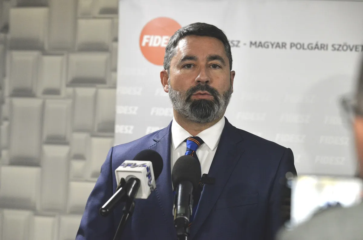 Hidvéghi Balázs