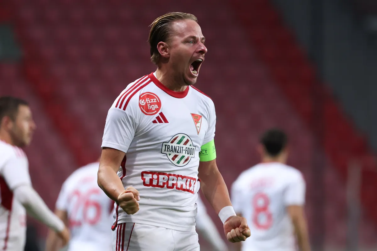 Dzsudzsák Balázs szabadrúgásból talált be