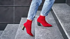 Maradj nőies és komfortos – 3 kényelmes magassarkú csizma, amiben egész nap stílusosan menetelhetsz