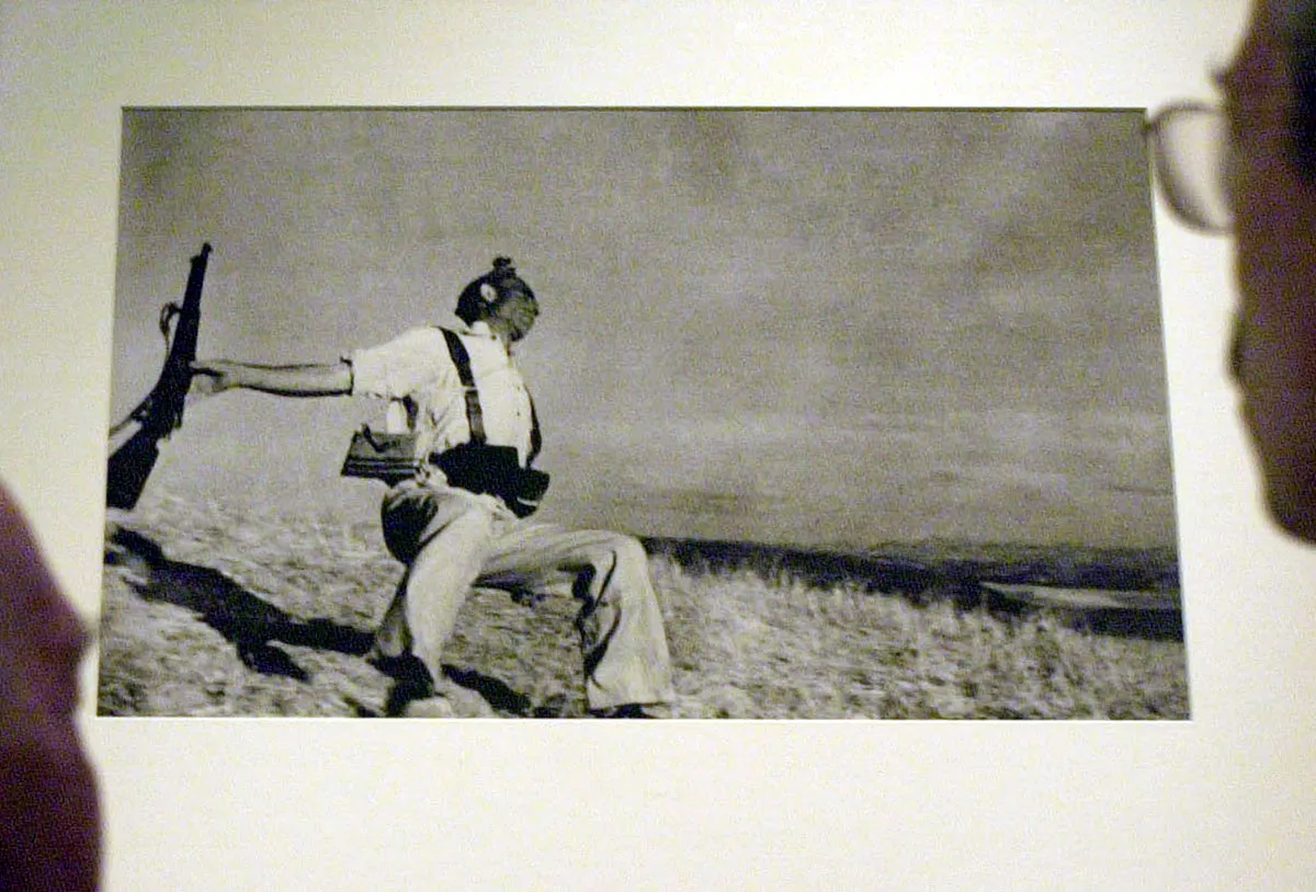 Robert Capa: A milicista halála