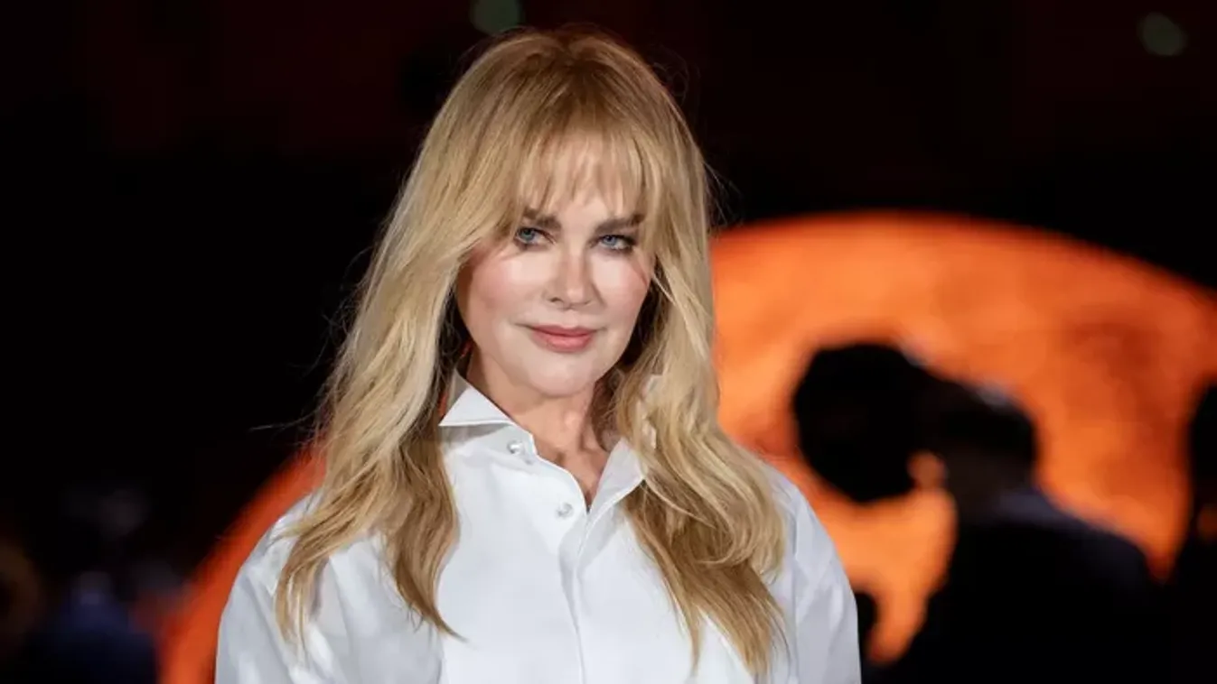 Nicole Kidman új külsővel hódít a válása után, Margot Robbie csak melltartót vett a kabát alá: Íme, a Párizsi Divathét sztárszettjei