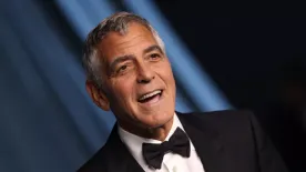 5 sztár, aki rejtegetés helyett büszkén vállalja ezüstös tincseit