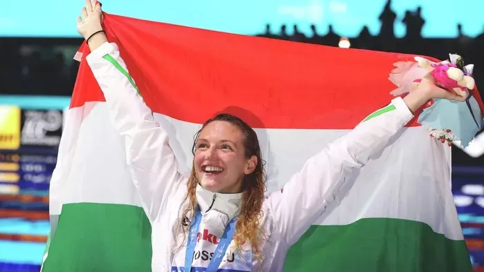 Itt a babafotó: megszületett Hosszú Katinka kislánya!