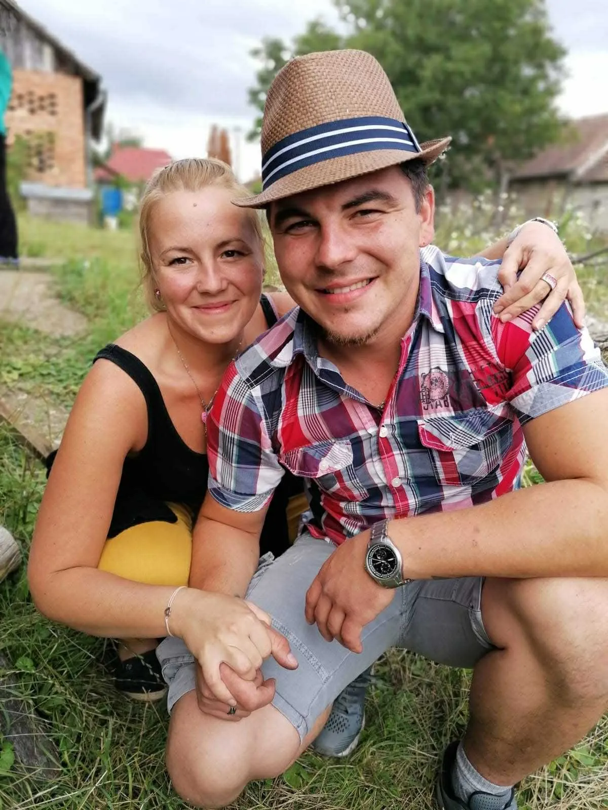 Az eltűnt Lászlót égen-földön keresi a nővére, Edina / 