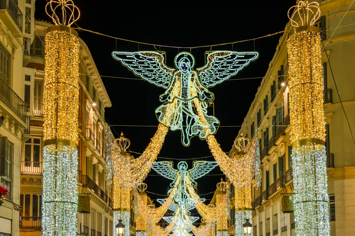 angyalok karácsonyi vásáron