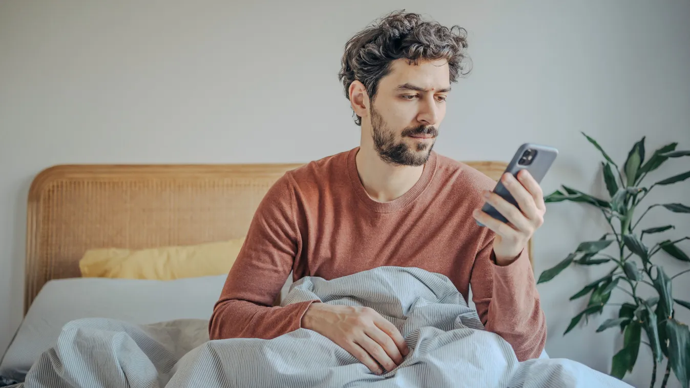 Első dolgod a mobilért nyúlni ébredés után? Itt az ideje kikapcsolni és megtapasztalni a digitális detox előnyeit