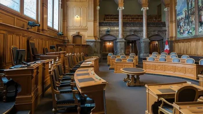 Tárgyalás közben gyilkoltak meg egy bírót