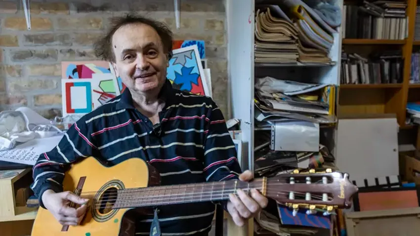 Galla Miklós otthonába rendőrök érkeztek: mutatjuk a fotókat