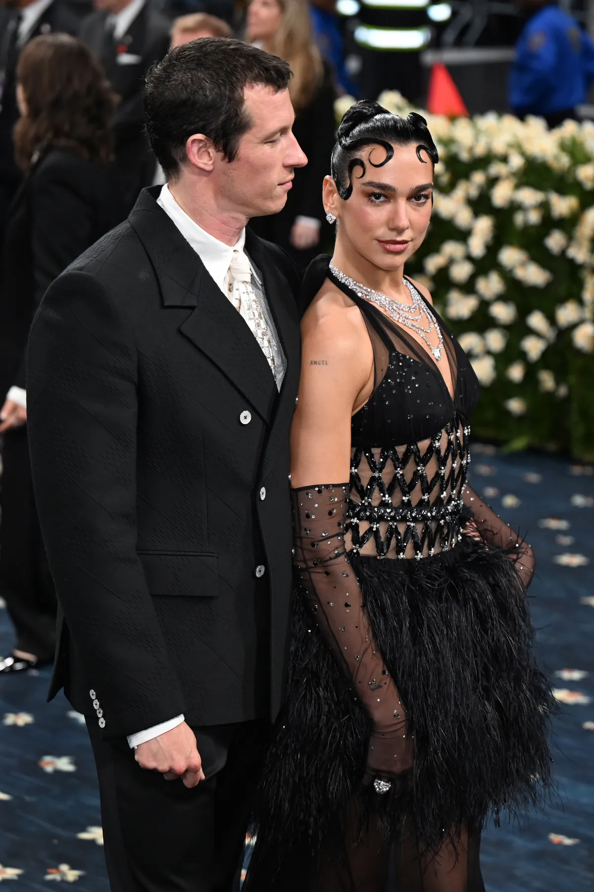 Dua Lipa és Callum Turner kapcsolata 2024 januárjában vált nyilvánossá