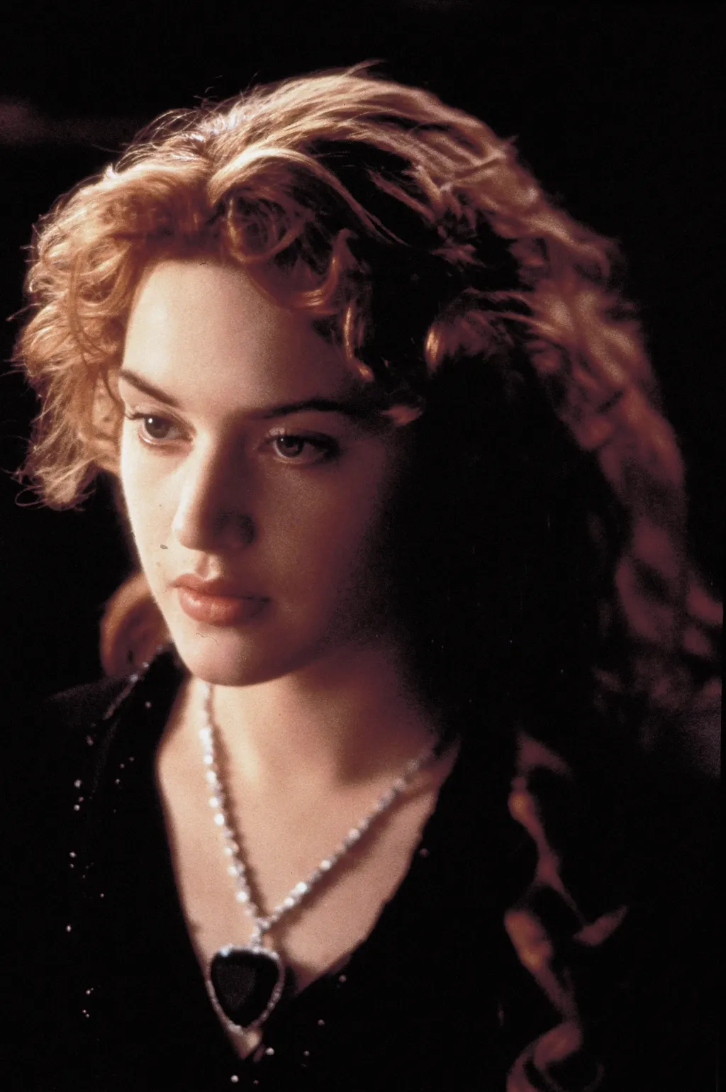 Kate Winslet sztáradatlap