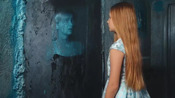 Akár egy horrorfilmben: ezért ne legyen tükör az ágyadnál