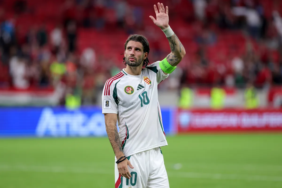 Szoboszlai Dominik kabátja