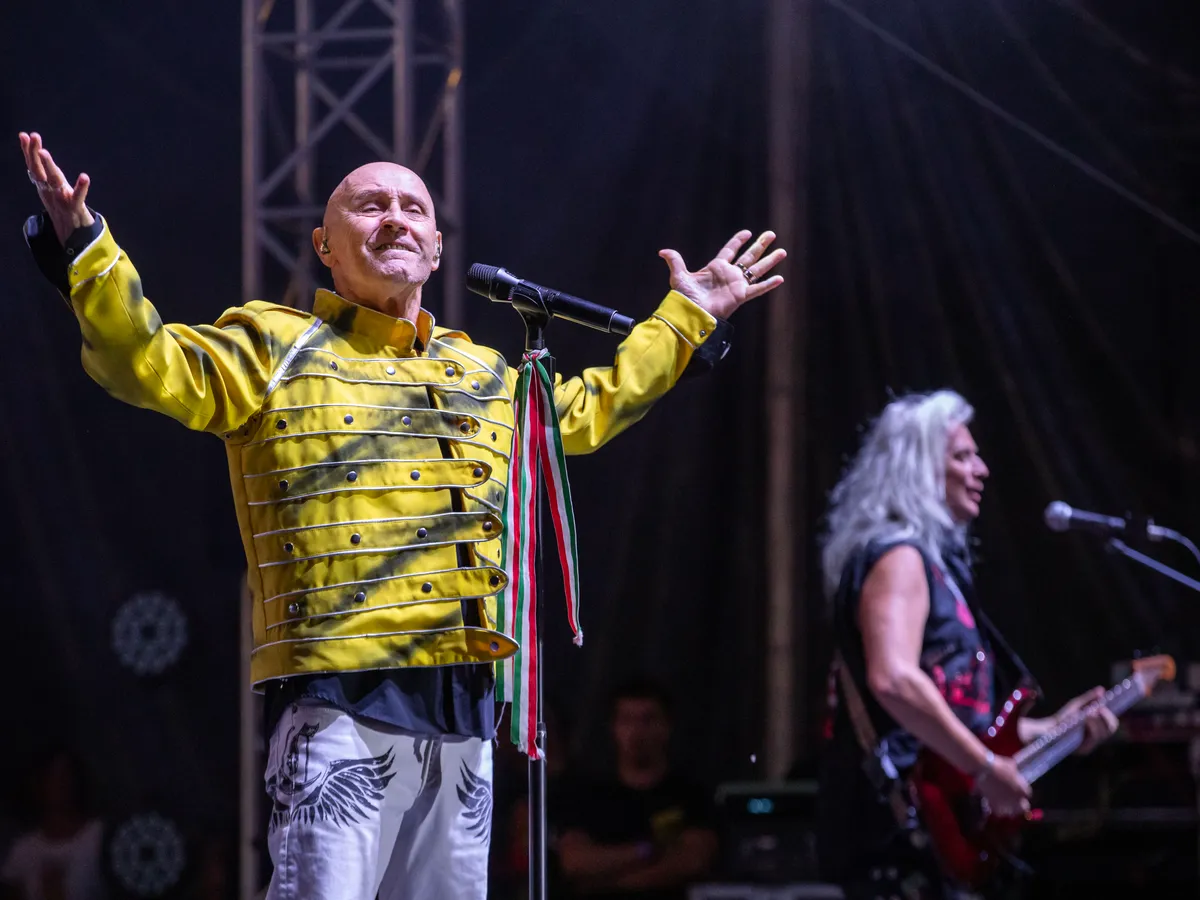 Pataky Attila ezúttal a távolból támogatta a béke ügyét.