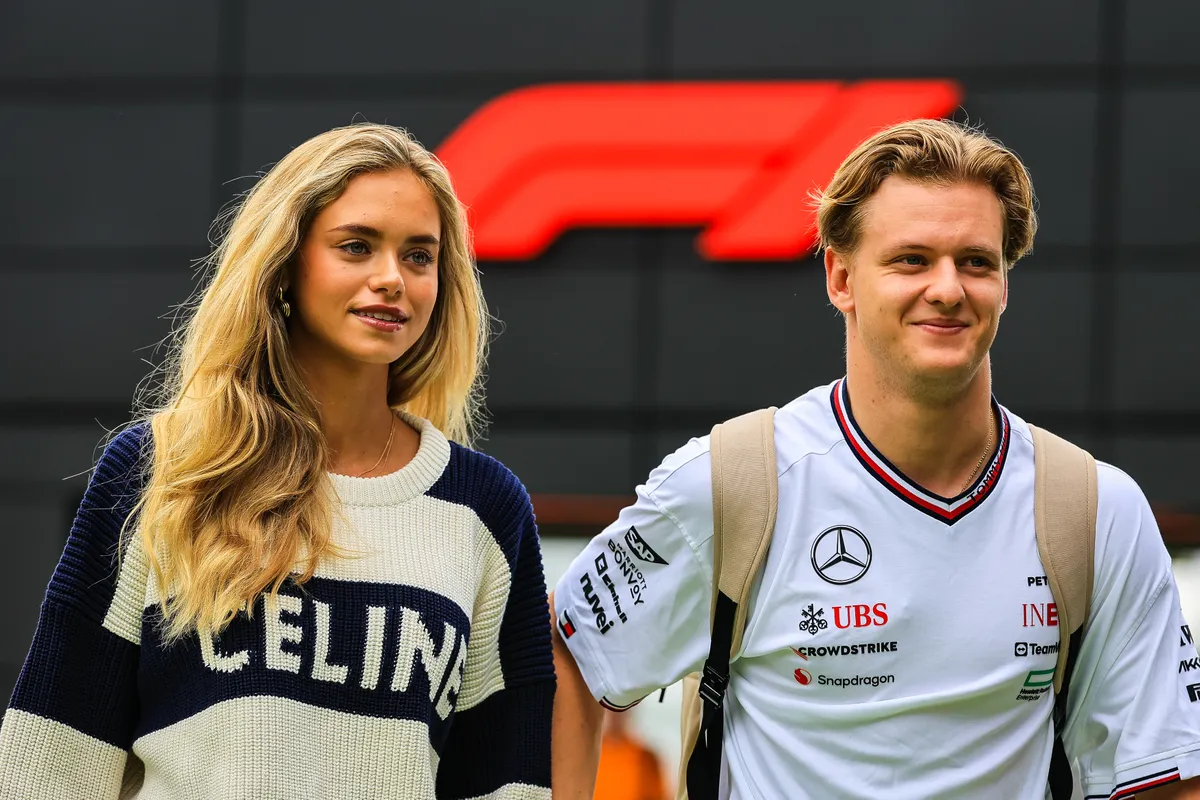 Laila Hasanovic rendszeresen feltűnt Mick Schumacher mellett az F1-es versenyhétvégéken