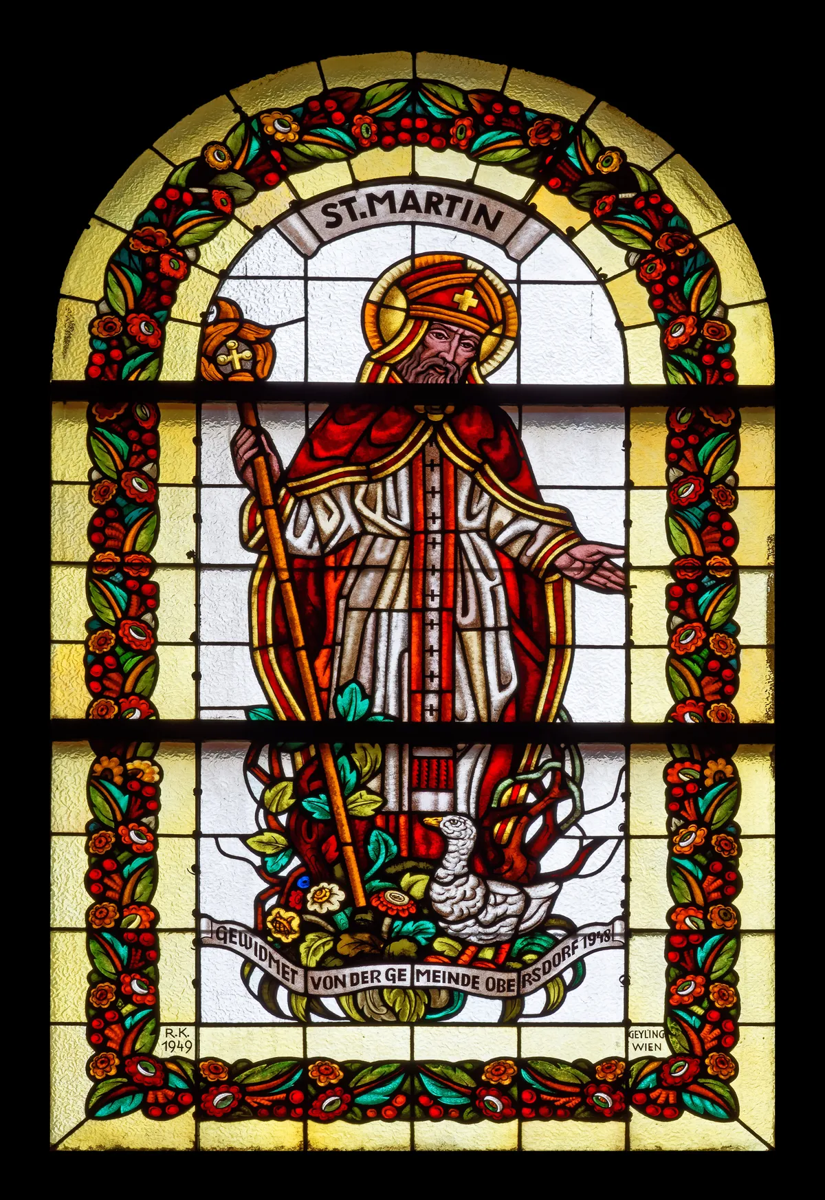 Szent Márton ábrázolása templomi üvegablakon