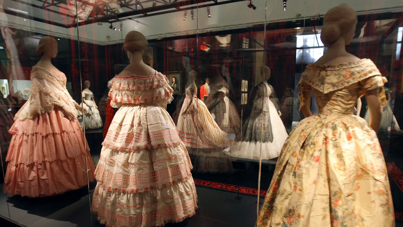 Sírig tartó ragyogás – íme 6 halálos divattrend