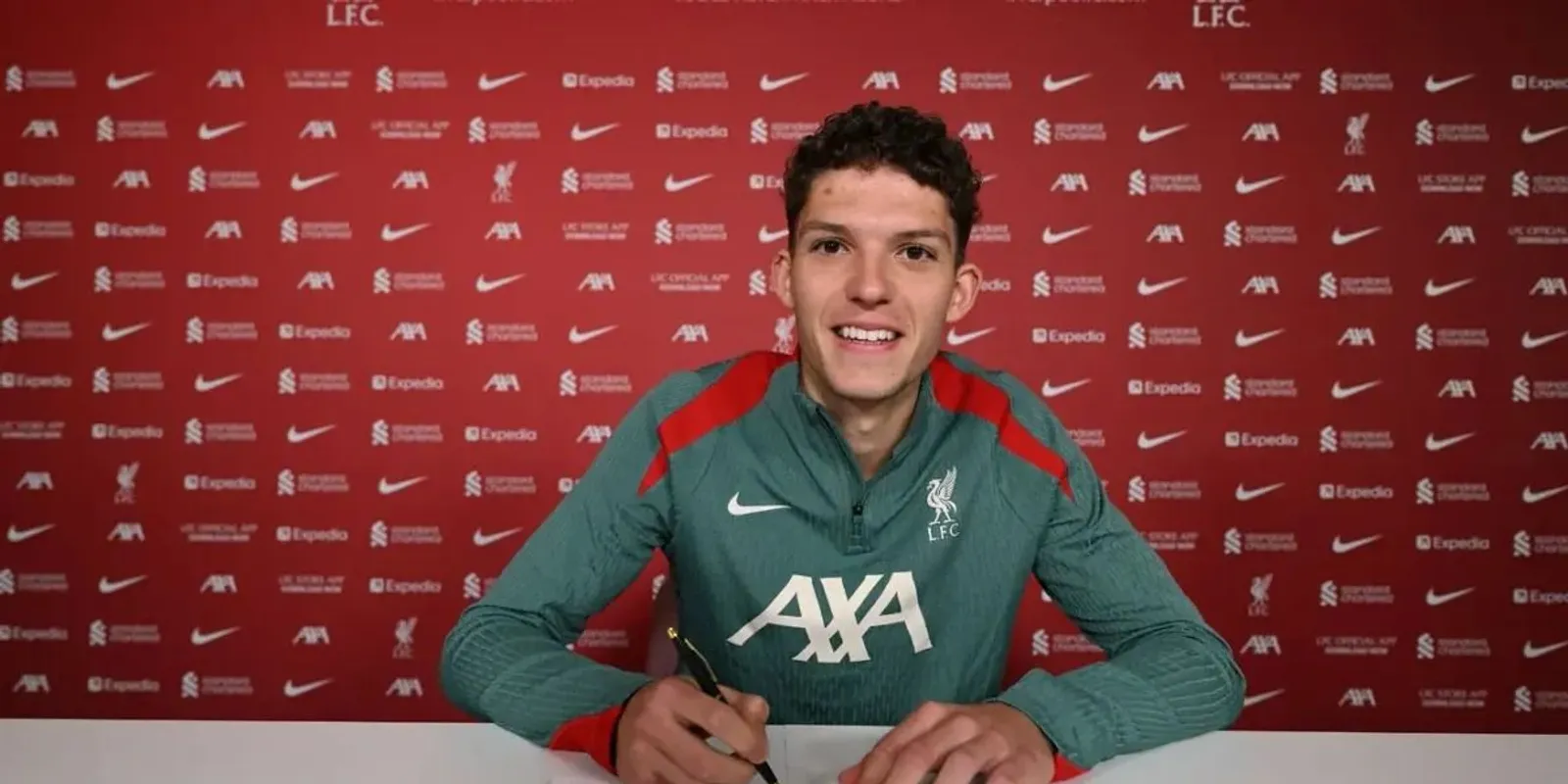 Máris megválna magyar kapusától a Liverpool