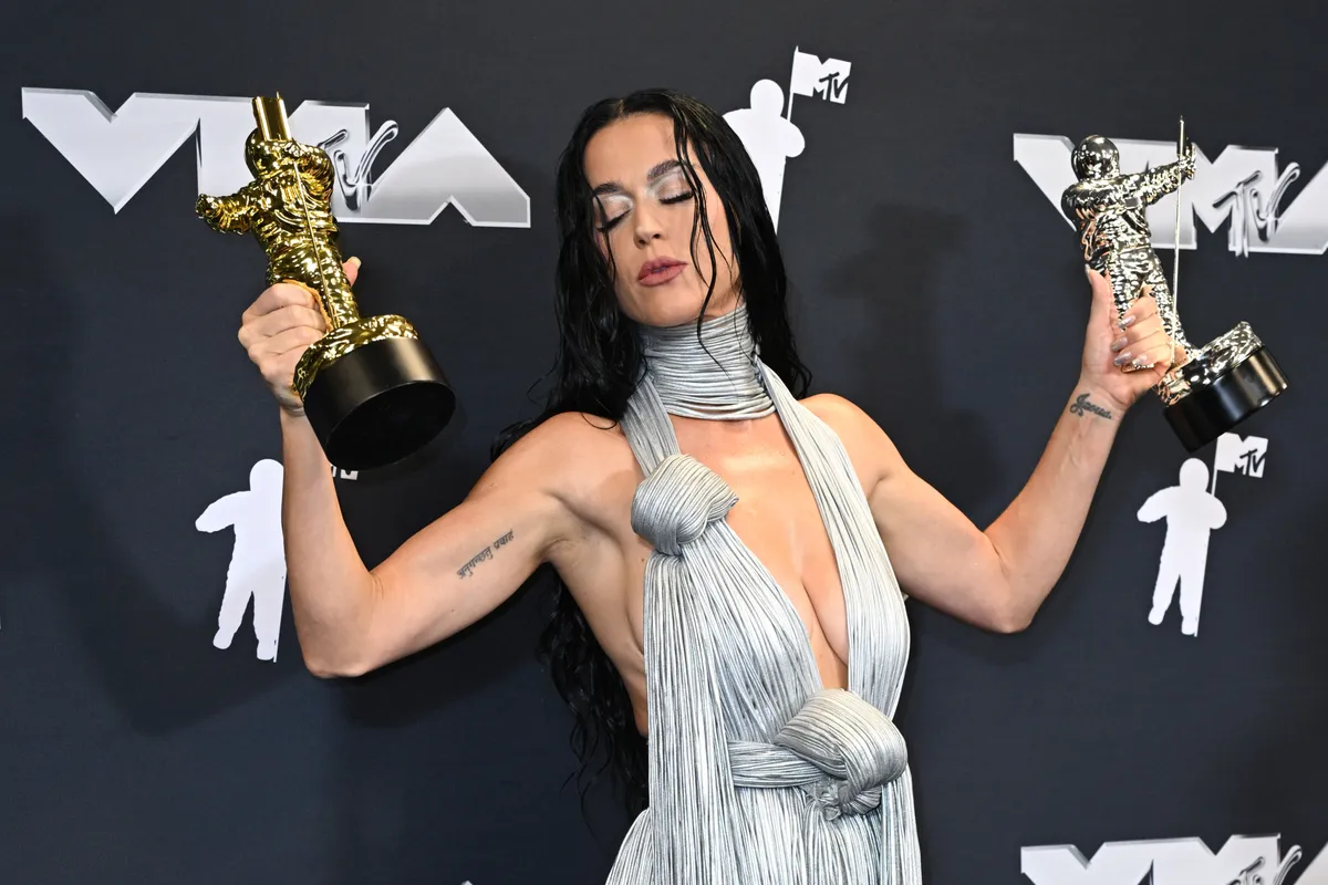 Katy Perry szülinapját ünnepli