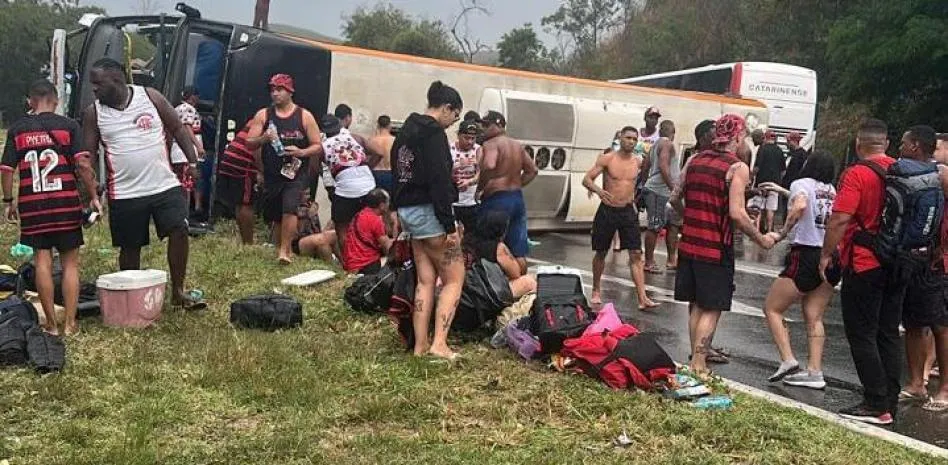 Az utasok többsége komolyabb sérülés nélkül megúszta a buszbalesetet