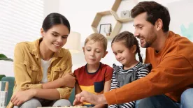 Hozzuk össze a családot: társasjátékok őszi estékre kicsiknek és nagyoknak