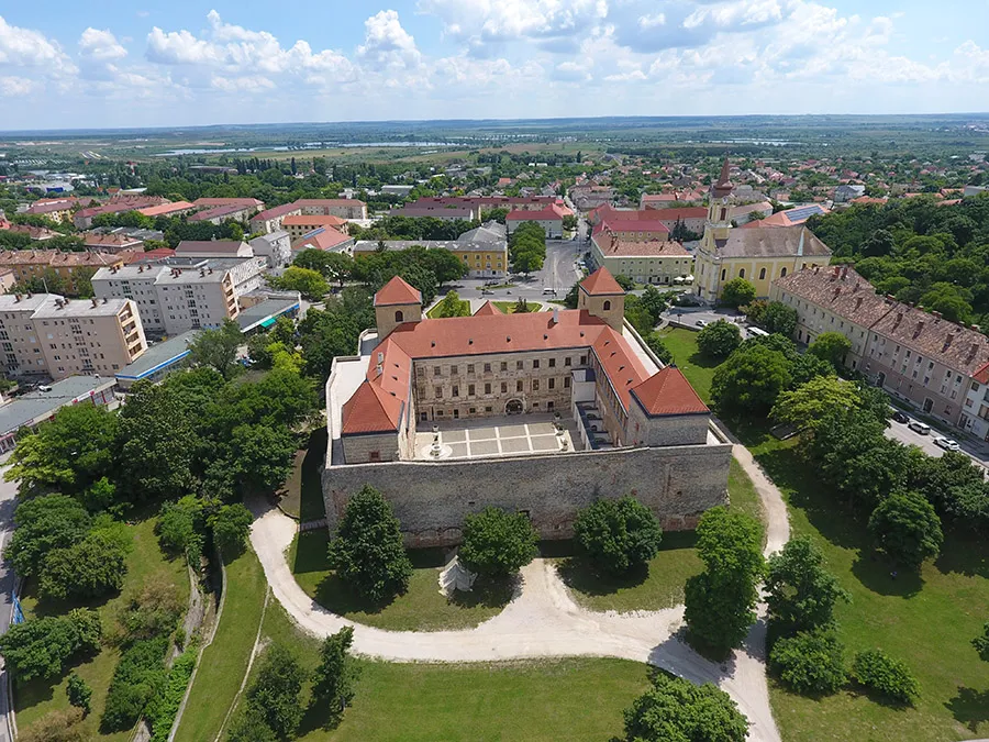 A Tury-vár amely Várpalota legfontosabb nevezetessége