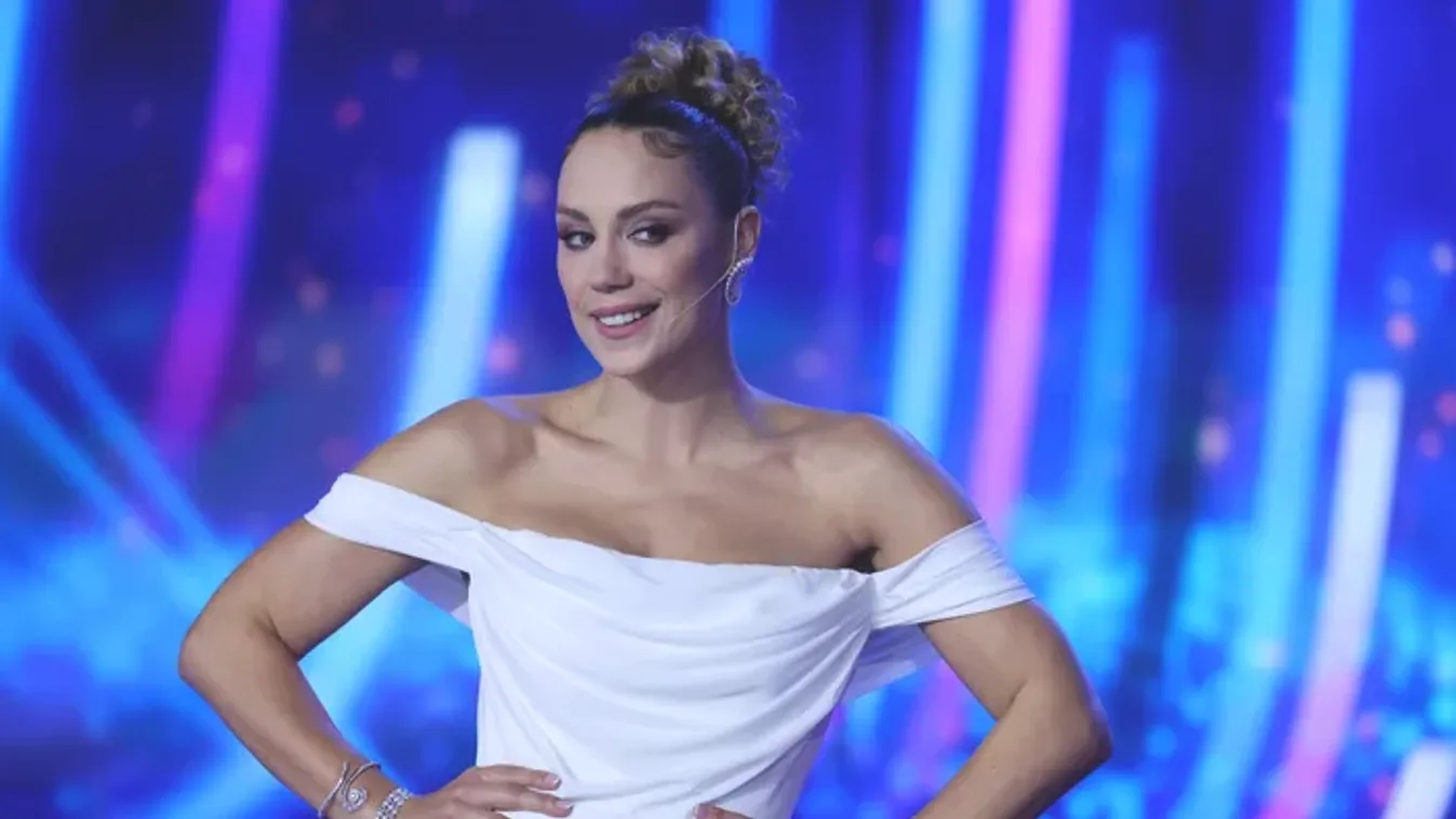 Nem lehet máshova nézni: Lékai-Kiss Ramóna megvillantotta végtelen hosszú combjait