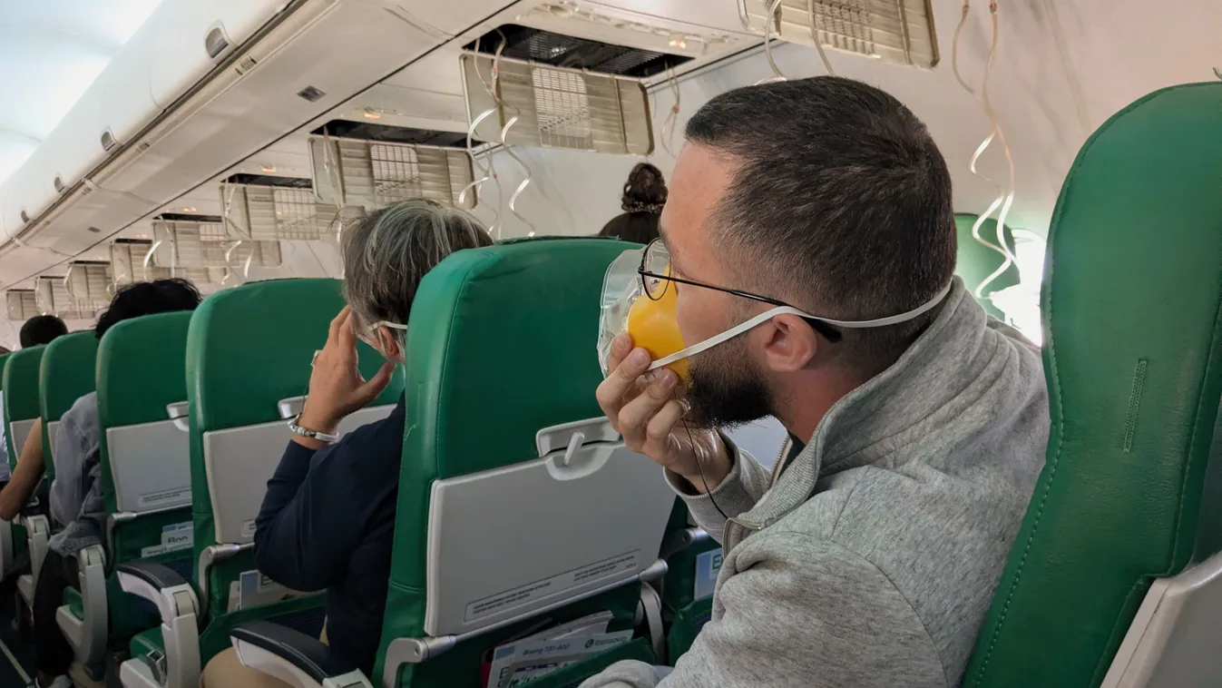 Ha ezeket a titkos kódokat hallod a repülőn, akkor nagy baj van