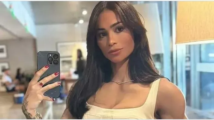 A mélybe zuhant a fiatal influencer, belehalt sérüléseibe