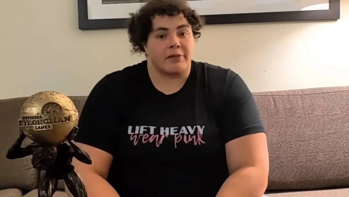 Jammie Booker, a Világ Legerősebb Nője cím (immár csak korábbi) birtokosa valójában férfi  