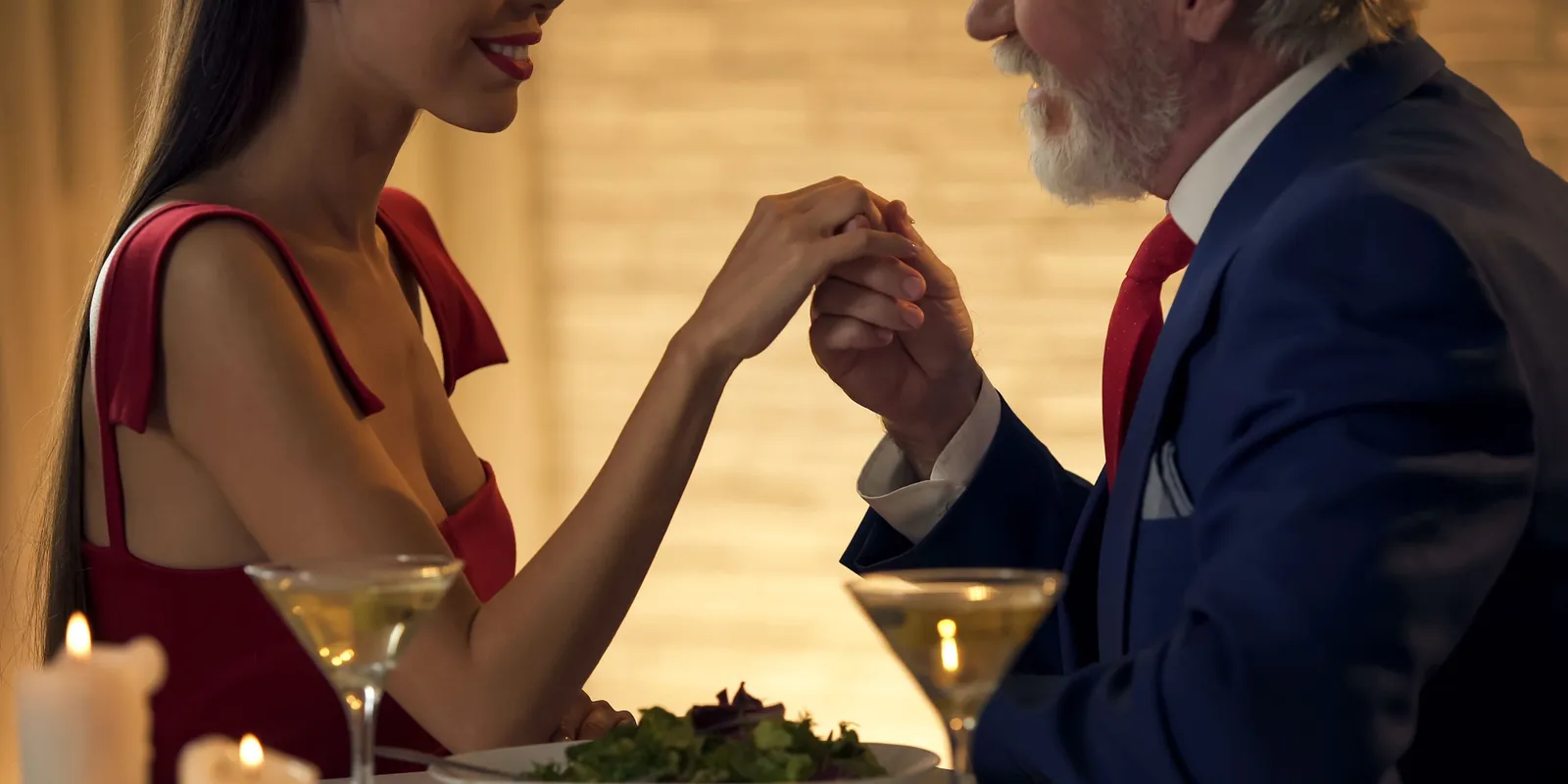 Ez az igazság az idősebb férfiak vonzereje mögött