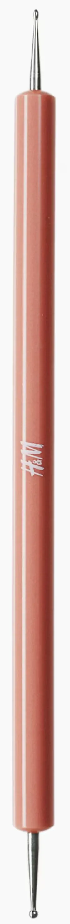 Trendi őszi körmök kiegészítője: H&M kétvégű pöttyöző