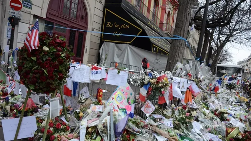 Tíz éve történt a Bataclan: egy párizsi éjszaka, amely mindent megváltoztatott