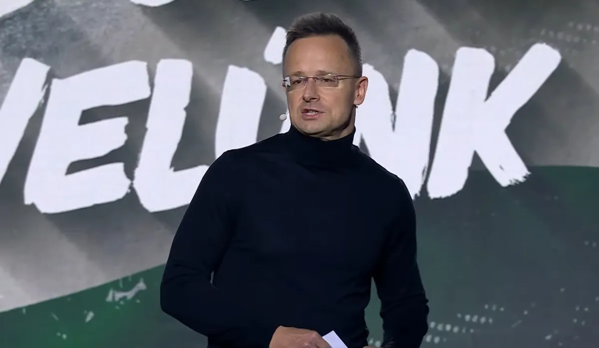 DPK Háborúellenes gyűlés, Győr, 2025. 11. 15. szíjjártó