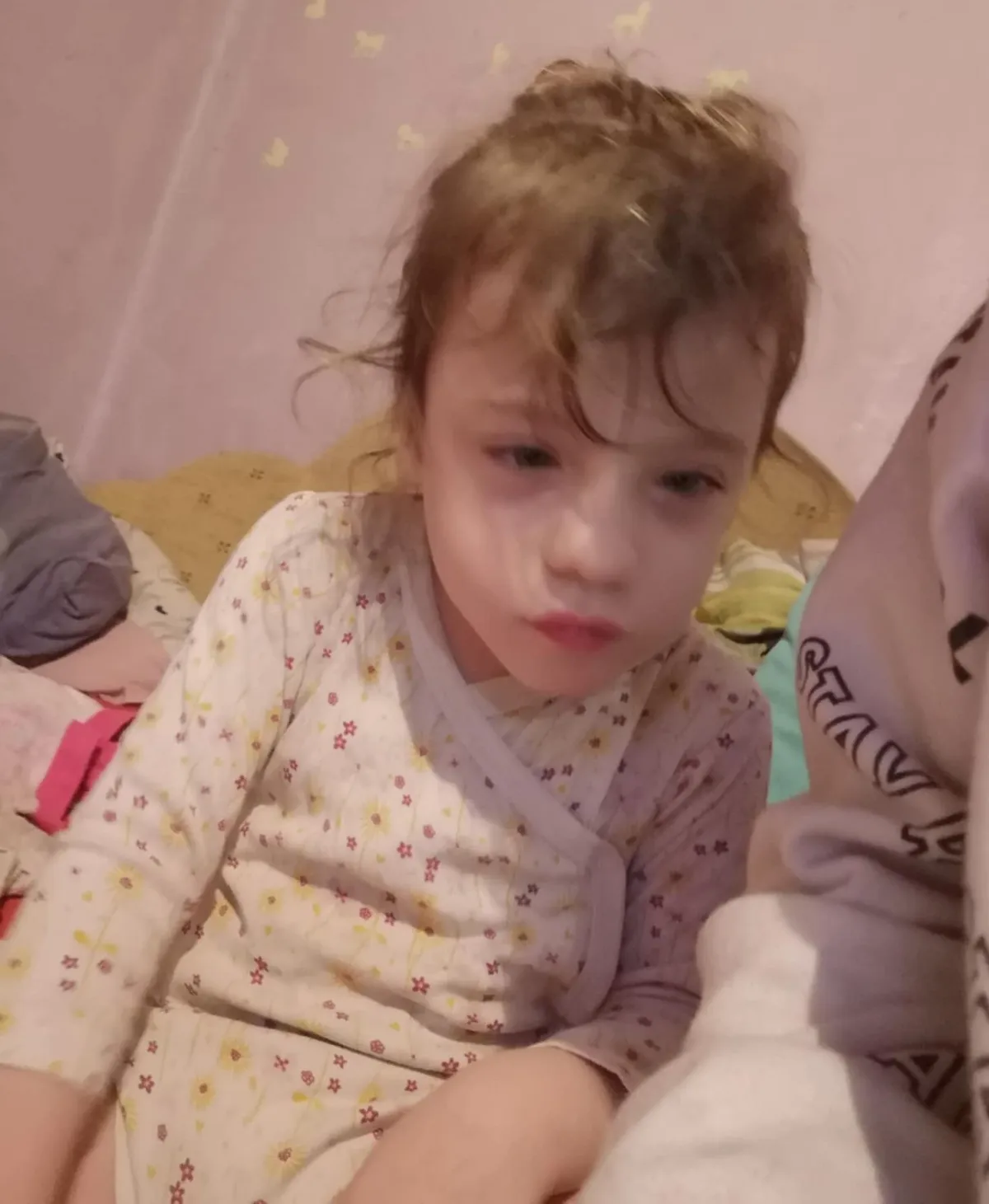 Csenge egyetlen esélye, hogy megtanuljon beszálni és önállóan járni, ha eljut a Borsóházba 